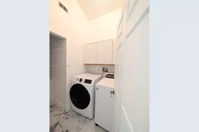 10321 NW 17th Ct, Plantation, FL 33322 - Photo 17