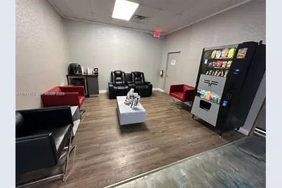 601 N State Road 7, Plantation, FL 33317 - Photo 11
