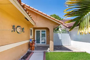 14217 SW 102nd St, Miami, FL 33186 - Photo 3