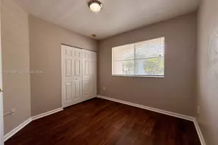 8219 SW 27th St, Miramar, FL 33025 - Photo 11