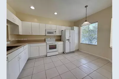 8219 SW 27th St #102, Miramar, FL 33025 - Photo 3