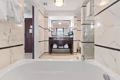 4391 Collins Ave #803, Miami Beach, FL 33140 - Photo 19