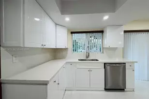 720 NW 74th Way, Margate, FL 33063 - Photo 11