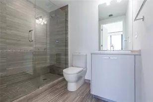 1010 Brickell Ave, Miami, FL 33131 - Photo 7