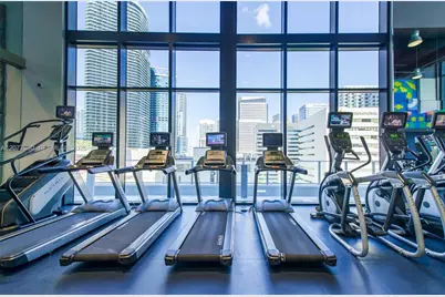 1010 Brickell Ave #1402, Miami, FL 33131 - Photo 21