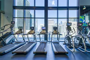 1010 Brickell Ave, Miami, FL 33131 - Photo 21