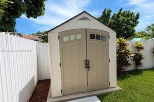525 NW 23rd Ave, Miami, FL 33125 - Photo 39