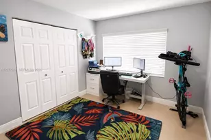525 NW 23rd Ave, Miami, FL 33125 - Photo 23