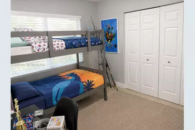 525 NW 23rd Ave, Miami, FL 33125 - Photo 21