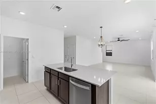 1325 NE 2nd Ct, Homestead, FL 33033 - Photo 19