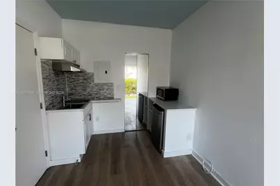 1455 Michigan Ave #9, Miami Beach, FL 33139 - Photo 11