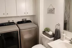1200 SW 118th Terrace, Davie, FL 33325 - Photo 9