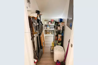 1200 SW 118th Ter #1200, Davie, FL 33325 - Photo 5