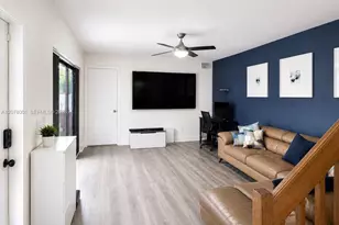 1200 SW 118th Terrace, Davie, FL 33325 - Photo 1