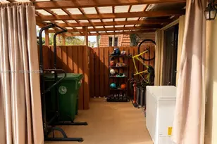 1200 SW 118th Terrace, Davie, FL 33325 - Photo 23