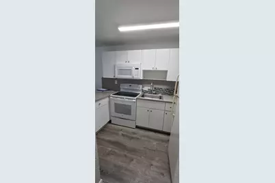 8027 NW 8th St #13, Miami, FL 33126 - Photo 3