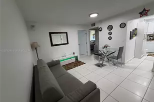 17530 NW 68th Ave, Hialeah, FL 33015 - Photo 5