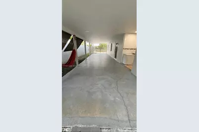 640 E 42nd St #0, Hialeah, FL 33013 - Photo 11
