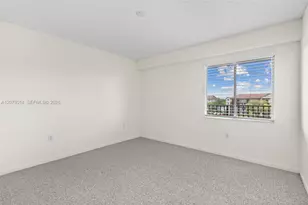 13705 SW 12th St, Pembroke Pines, FL 33027 - Photo 15