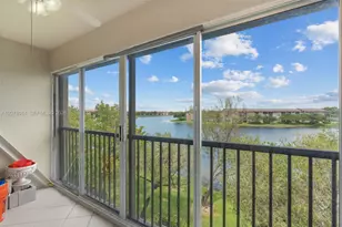 13705 SW 12th St, Pembroke Pines, FL 33027 - Photo 23