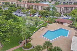 13705 SW 12th St, Pembroke Pines, FL 33027 - Photo 11