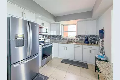 1301 NE Miami Gardens Dr #1406W, Miami, FL 33179 - Photo 7