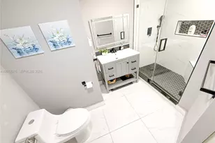 1301 NE Miami Gardens Dr, Miami, FL 33179 - Photo 17