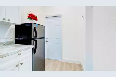 6110 SW 37th St #0, Miami, FL 33155 - Photo 3
