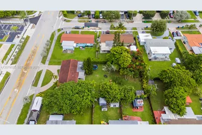 3551 SW 97th Ave, Miami, FL 33165 - Photo 45