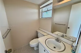 4700 Washington St, Hollywood, FL 33021 - Photo 15