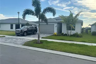 12712 SW Blue Mangrove Pkwy, Port Saint Lucie, FL 34987 - Photo 3