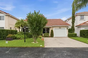 10887 SW 152nd Pl, Miami, FL 33196 - Photo 1