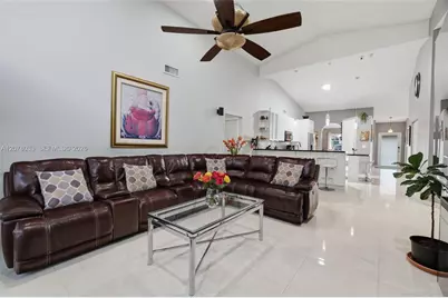 10887 SW 152nd Pl, Miami, FL 33196 - Photo 17