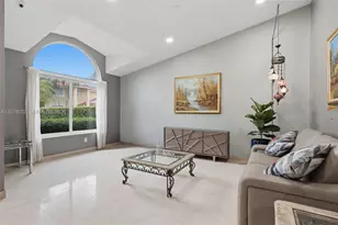 10887 SW 152nd Pl, Miami, FL 33196 - Photo 7