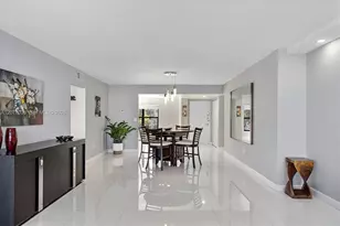200 Golden Isles Dr, Hallandale Beach, FL 33009 - Photo 9