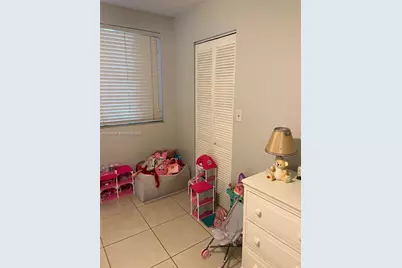 10135 NW 9th St Cir #5-208, Miami, FL 33172 - Photo 7