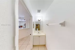 21943 SW 88th Path, Cutler Bay, FL 33190 - Photo 9