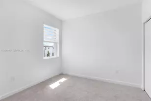27634 SW 156th Ct, Homestead, FL 33032 - Photo 9