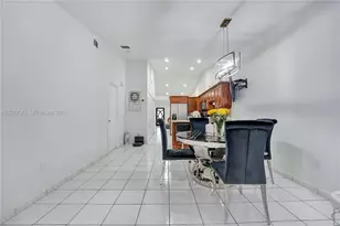 5670 W 20th Ct, Hialeah, FL 33016 - Photo 13