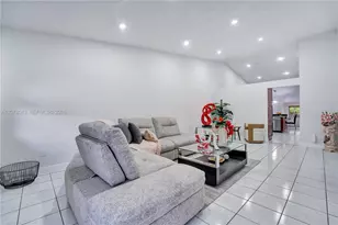 5670 W 20th Ct, Hialeah, FL 33016 - Photo 3