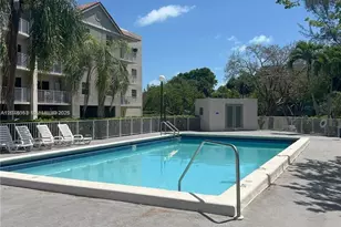 8240 SW 210th St, Cutler Bay, FL 33189 - Photo 15