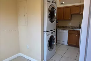 16320 SW 103rd Terrace, Miami, FL 33196 - Photo 5