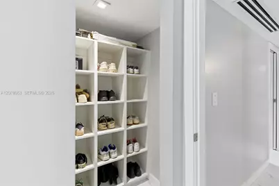 1428 Euclid Ave #207, Miami Beach, FL 33139 - Photo 13