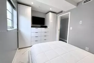 1428 Euclid Ave, Miami Beach, FL 33139 - Photo 19