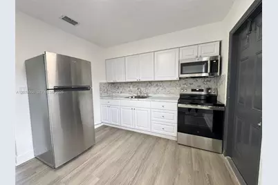 9355 SW 39th St #9357, Miami, FL 33165 - Photo 5