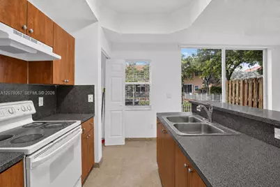 4927 N Harbor Isles Dr #205, Dania Beach, FL 33312 - Photo 7