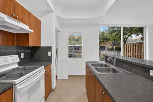 4927 N Harbor Isles Dr, Dania Beach, FL 33312 - Photo 7