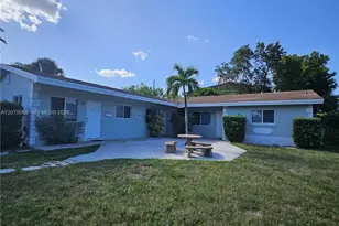 1231 NE 23rd Ave, Pompano Beach, FL 33062 - Photo 1