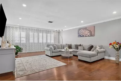 329 SE 3rd St #501T, Hallandale Beach, FL 33009 - Photo 3
