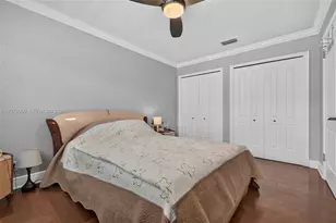 329 SE 3rd St, Hallandale Beach, FL 33009 - Photo 17
